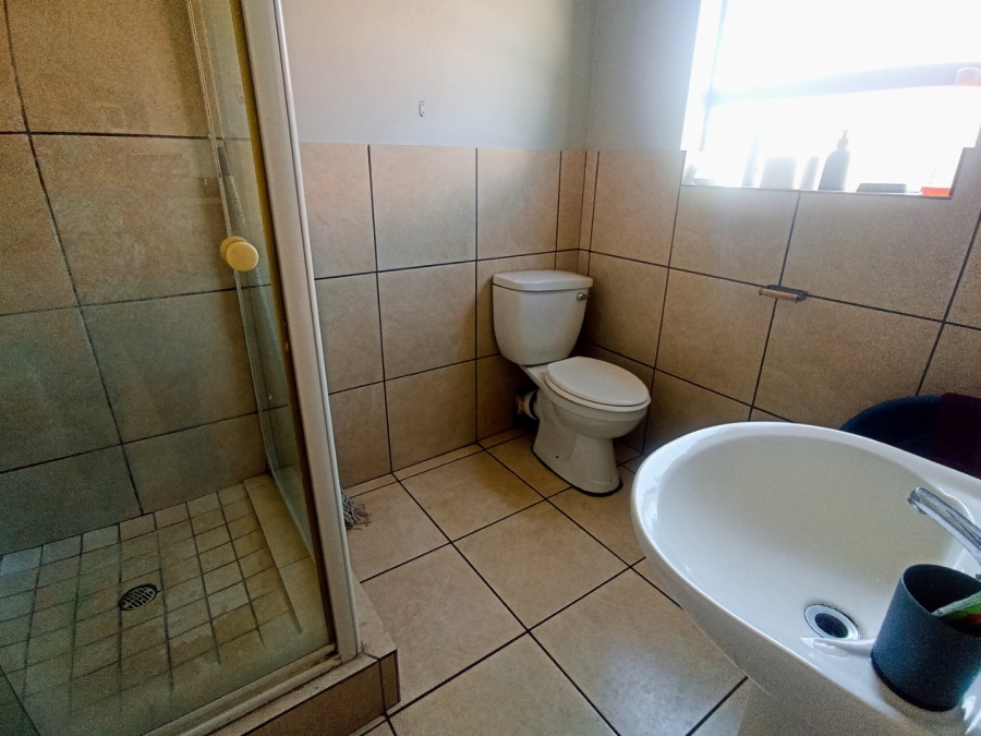 2 Bedroom Property for Sale in Bult West North West